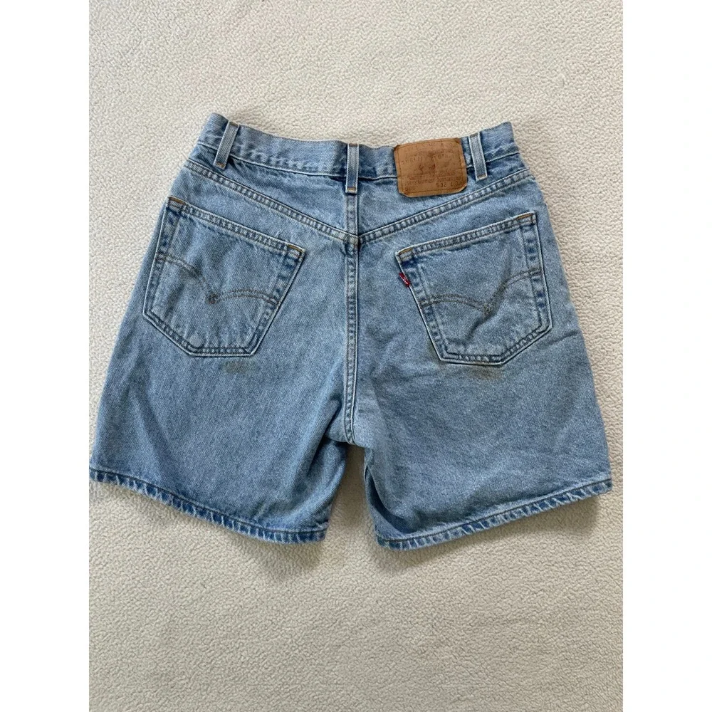 90s Levi's Mens 32 Relaxed Fit Shorts Light Wash Denim 550 Cotton Jorts Stains
